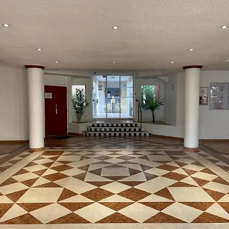 Domaine De Valescure Apartment